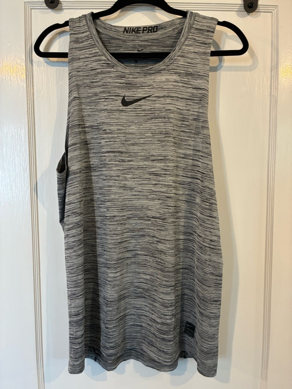 Nike Pro Men’s  Gray Space-Dye Tank Top